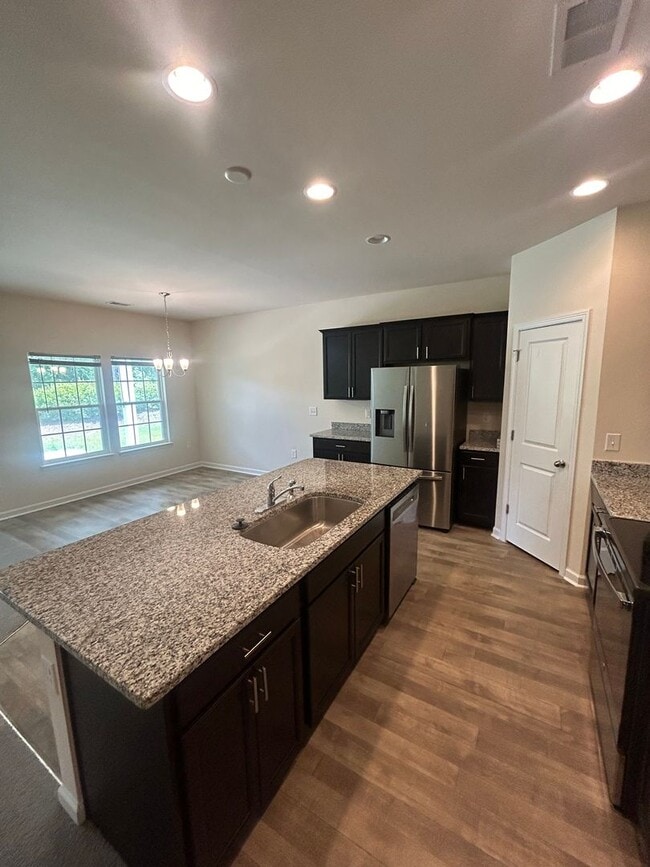 Building Photo - 198 Hampton Park Cir