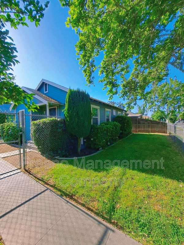Building Photo - 436 N Effie St.