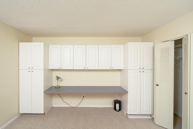 Building Photo - 22 Veronese Ct