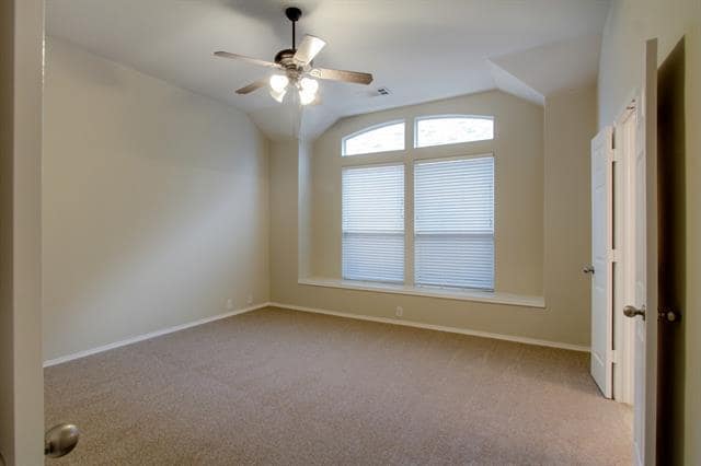 Building Photo - 2477 Del Largo Way