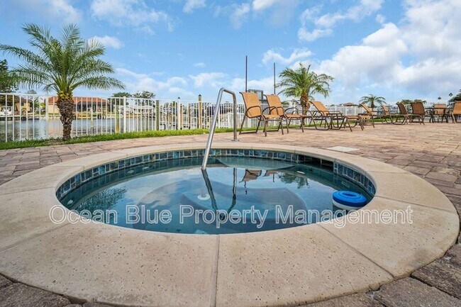 Building Photo - 223 Island Way