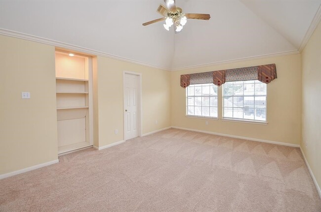 Building Photo - 16714 Colony Terrace Dr