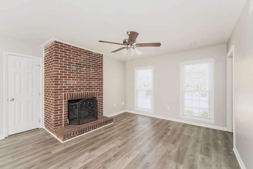 Building Photo - 1106 Kale Wood Dr