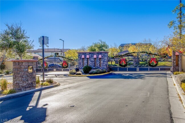 Building Photo - 729 Catalina Aisle St