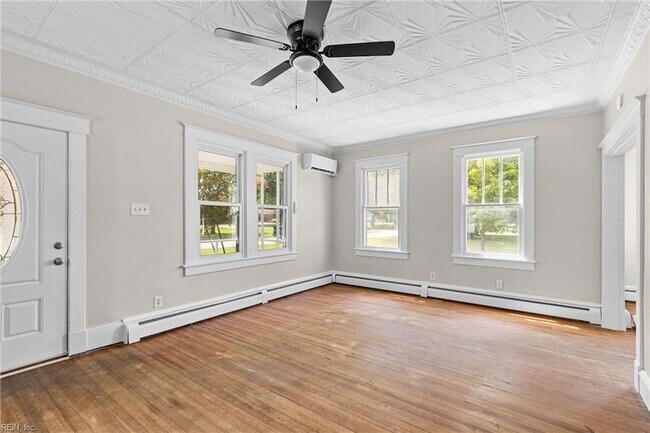 Building Photo - 149 Beach Rd