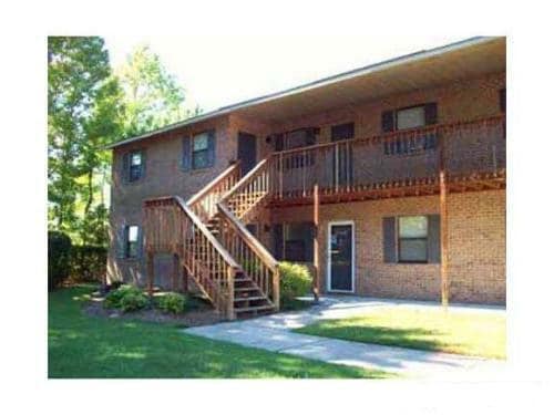 Building Photo - 712 Patton Cir