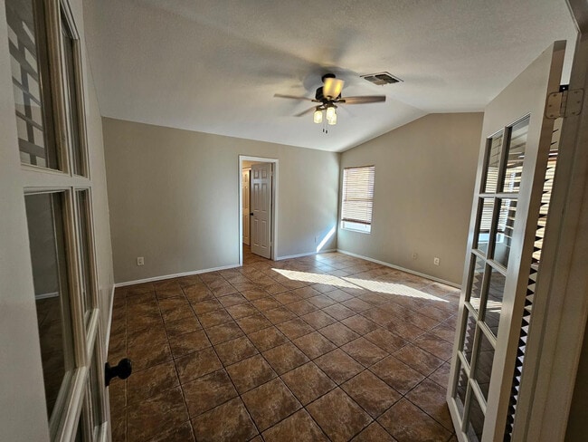 Building Photo - 406 E Century Ave