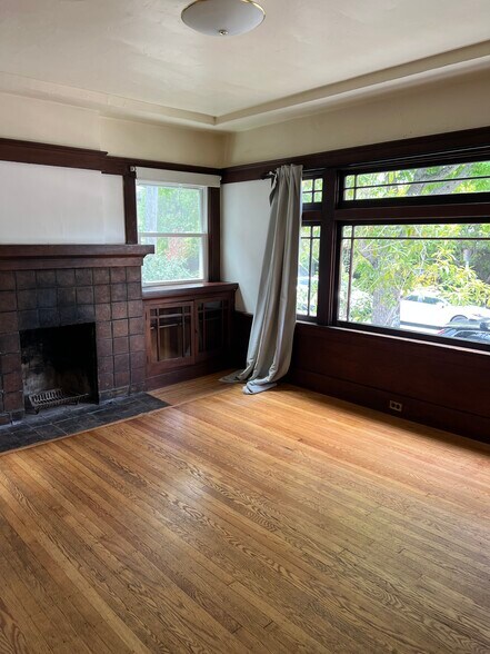 Building Photo - 2339 Ellsworth St