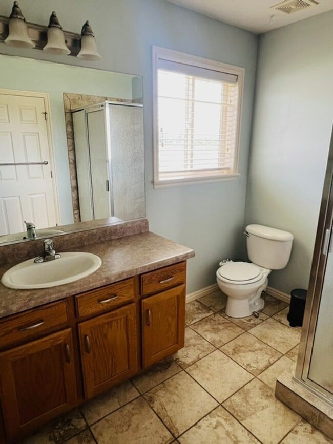 Building Photo - Beautiful patio home in Logan on Cul-de-sac
