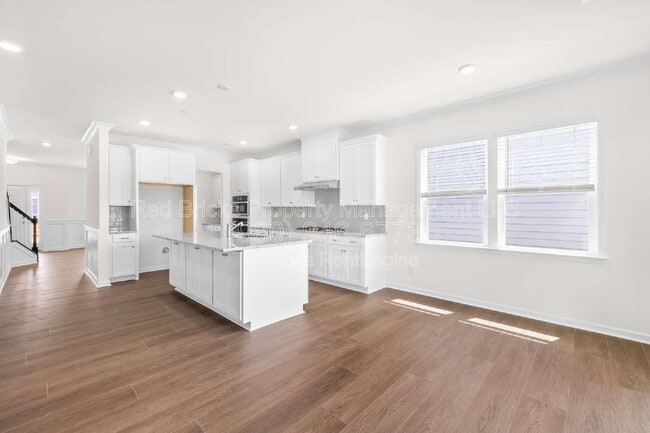 Building Photo - 9008 Catboat St
