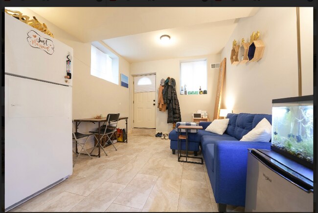 Building Photo - 571 Marcy Ave