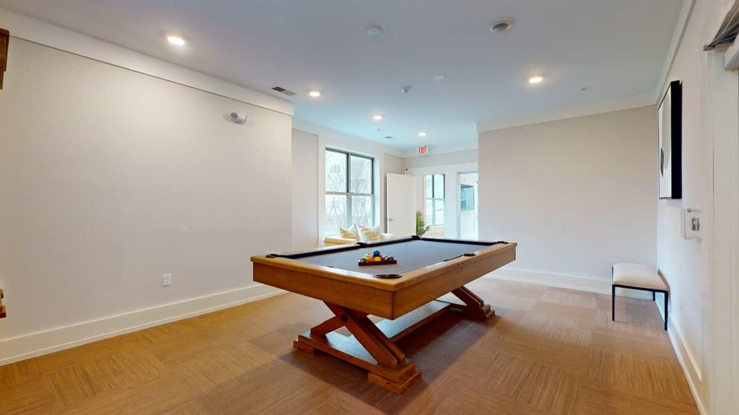 Building Photo - 545 Bedford St