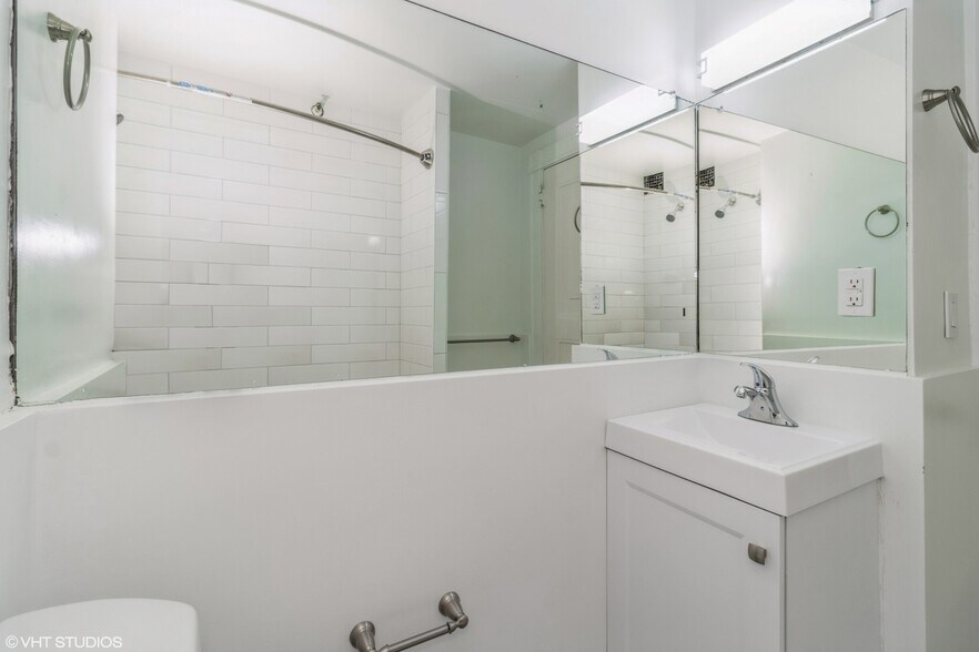 Building Photo - 20 Westland Ave