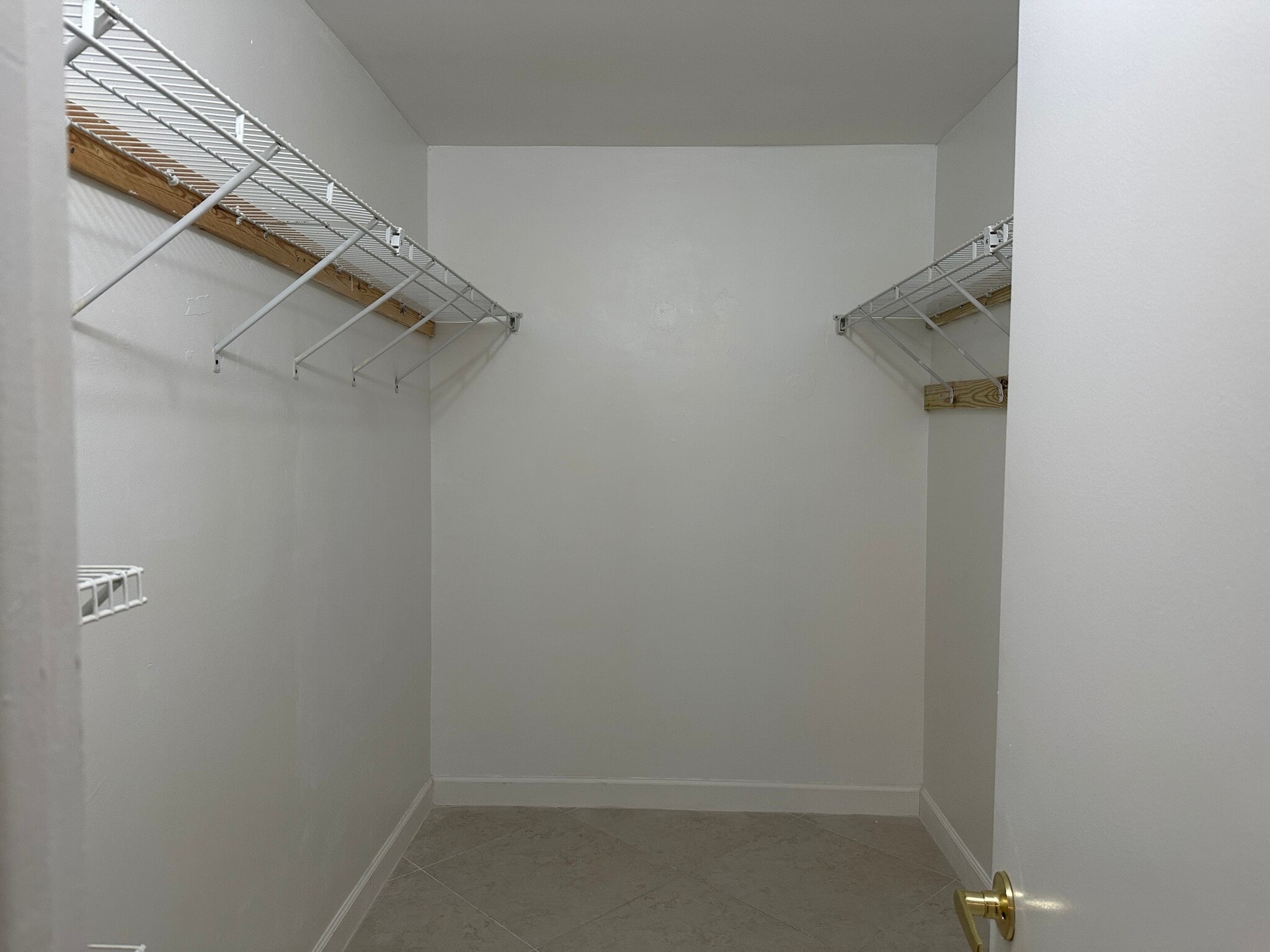 Walk in Closet Primary - 22313 SW 57th Cir