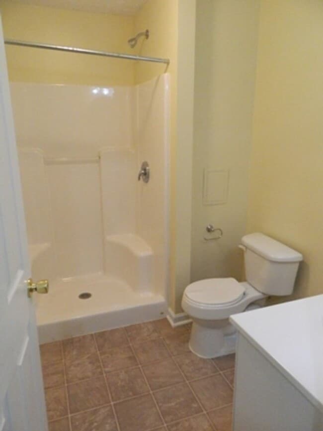 Building Photo - Ashwood Townhomes in Forest