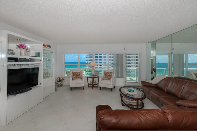 Building Photo - 3550 Galt Ocean Dr