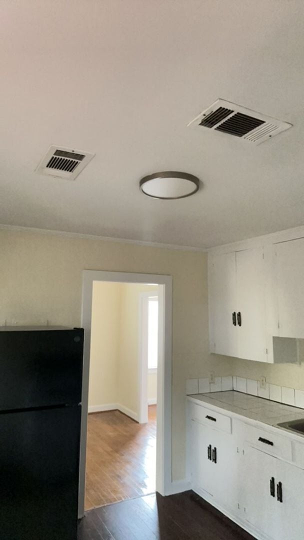 Building Photo - 204 Thames St