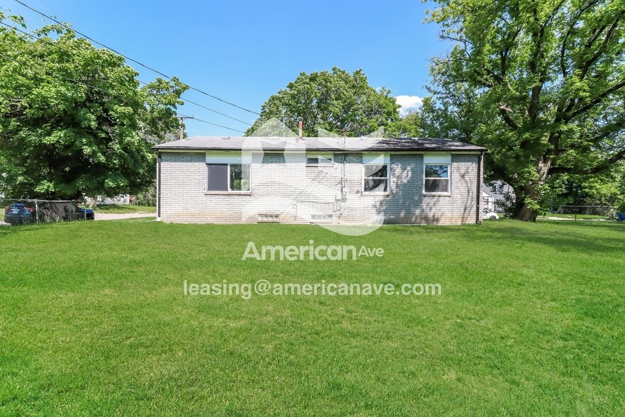 Building Photo - 4312 Moore St