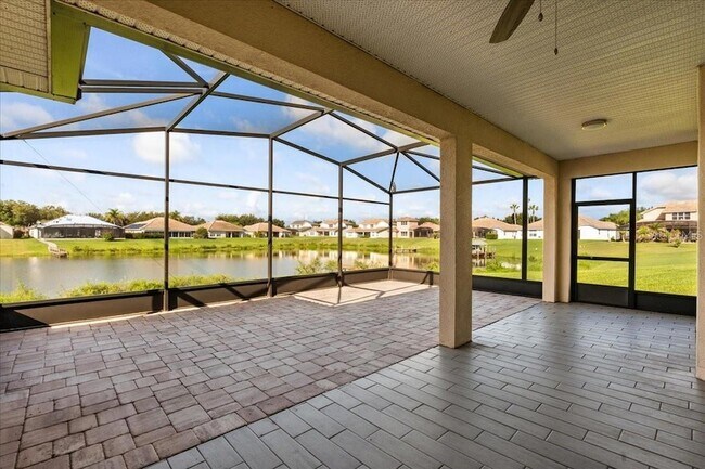 Building Photo - 2580 Channel Way