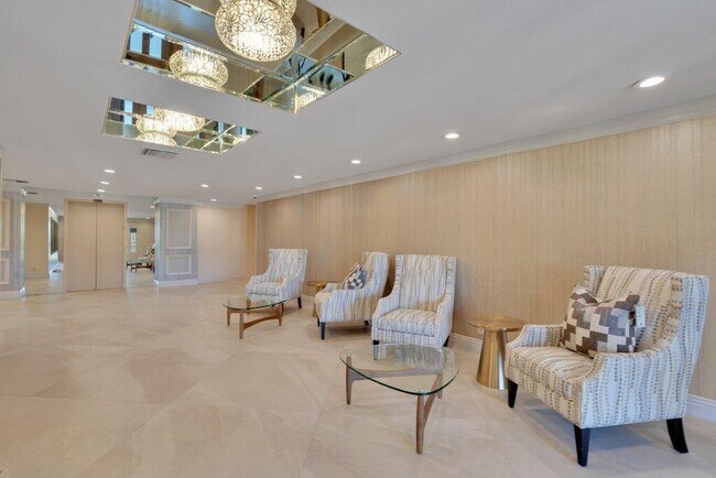 Building Photo - 910 Island Dr