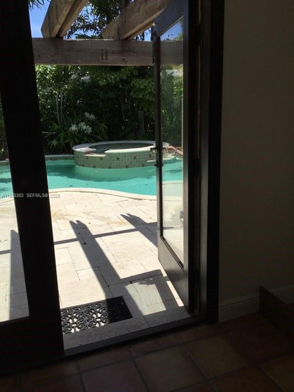 Building Photo - 8927 Hawthorne Ave