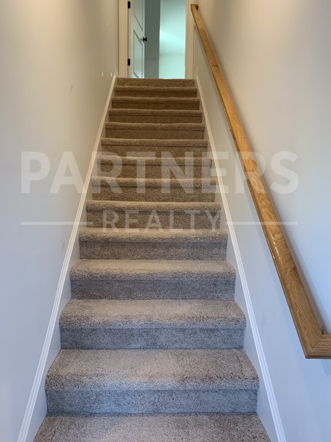Building Photo - 5812 Blevins Cir