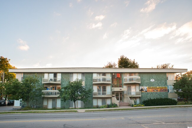 Primary Photo - 406 Packard Apartments