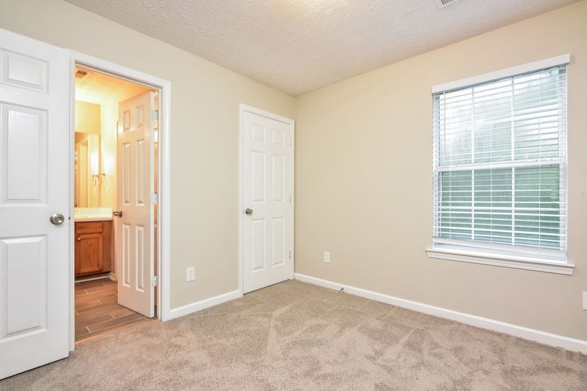 Building Photo - 1769 Cutters Mill Way