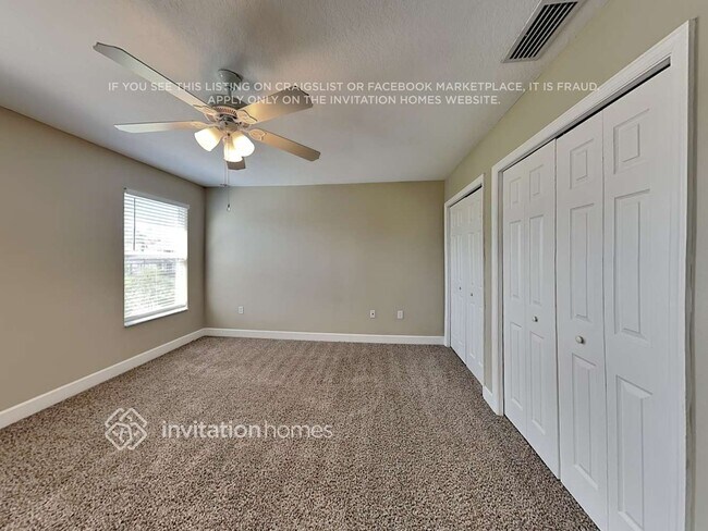 Building Photo - 8809 Cameron Crest Dr