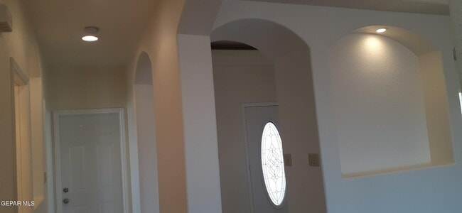 Building Photo - 5466 Buffalo Creek Dr