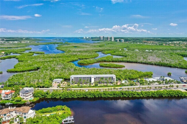 Building Photo - 5220 Bonita Beach Rd SW