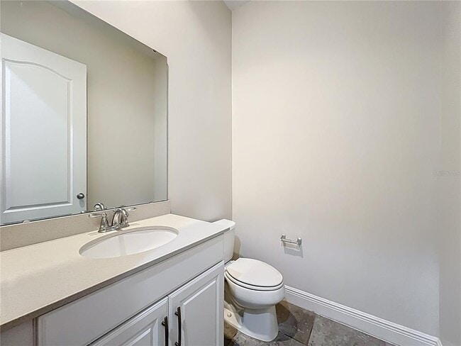 Building Photo - 561 Scotia Pl