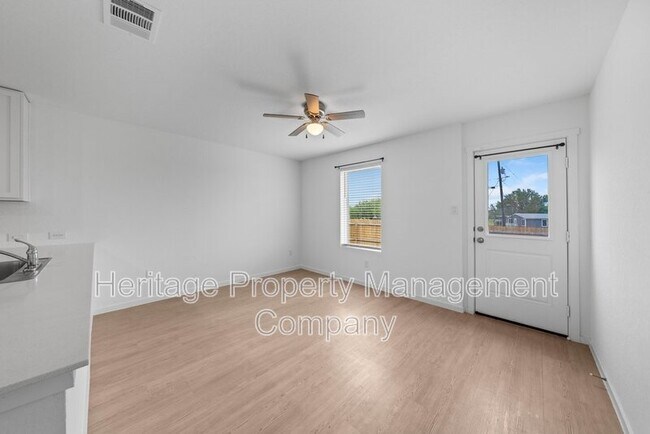 Building Photo - 12135 Floral Blossom