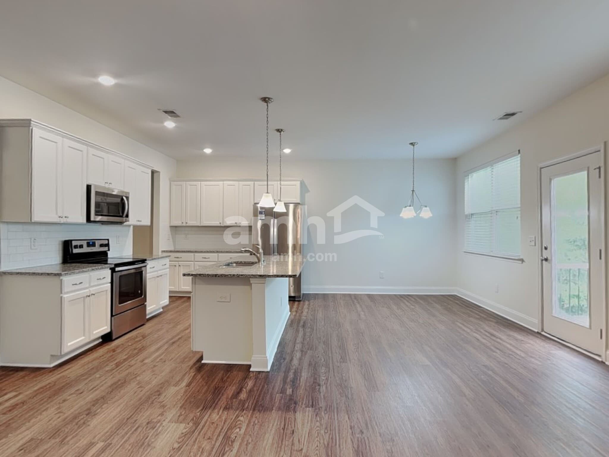 Building Photo - 134 McBee St