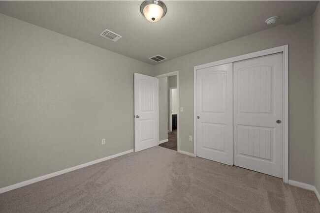 Building Photo - 144 Sulphur River Lp