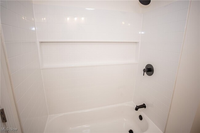 Building Photo - 12412 Sprecher Ave