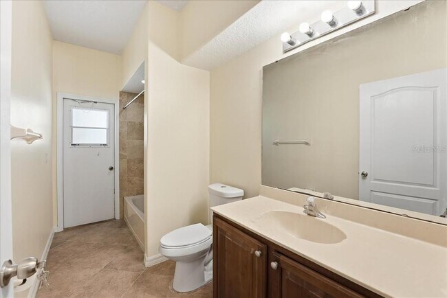 Building Photo - 3193 Waterbridge Ln