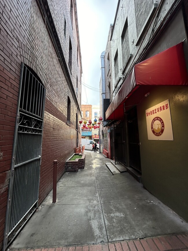 Primary Photo - 1BD/1BA in Central Chinatown/FiDi Location