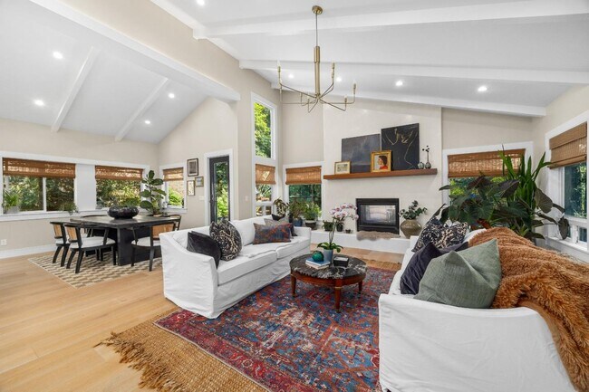 Building Photo - 101 Endlich Dr