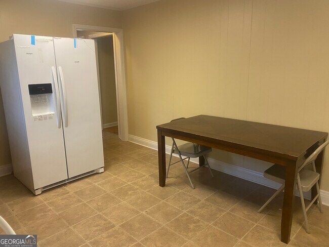 Building Photo - 155 Mimosa Dr