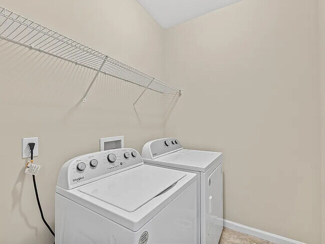Building Photo - Build Equity While Leasing - Lease to Own