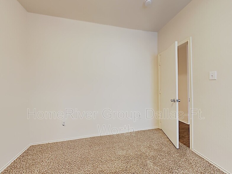 Building Photo - 7206 Fossil Creek Dr