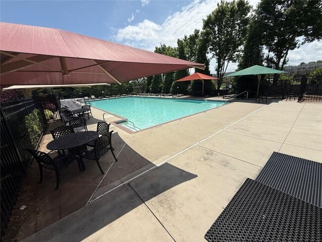 Building Photo - 2328 Moccasin Creek Ct NW