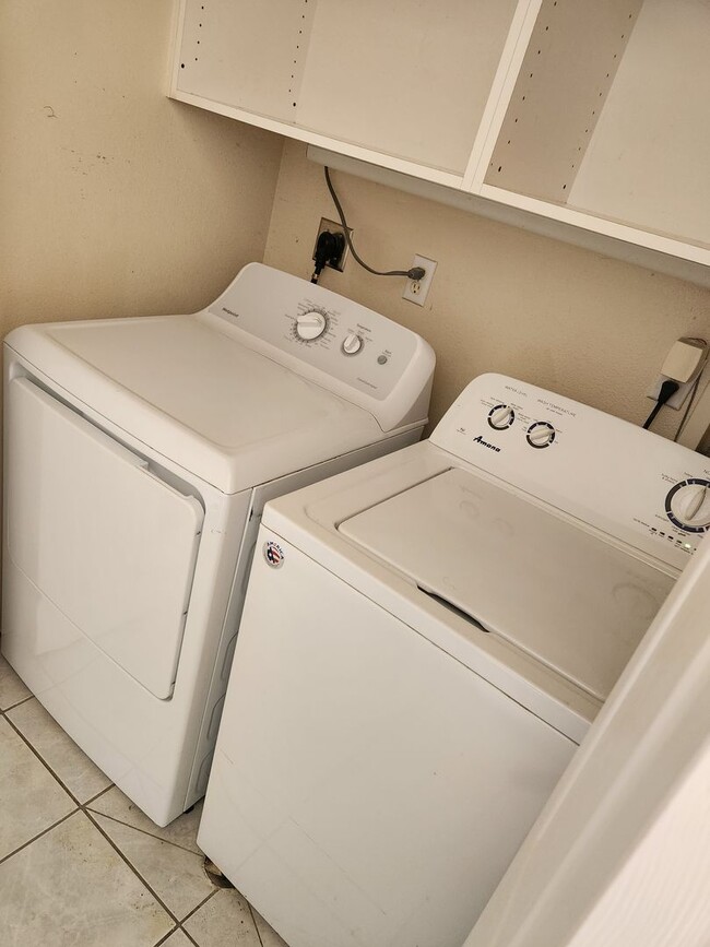 Building Photo - Cozy 3 Bedroom Cedar City Home