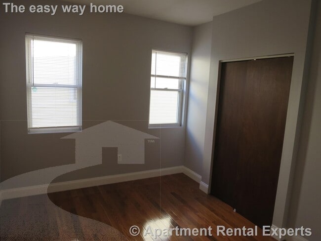 Building Photo - 360 Somerville Ave