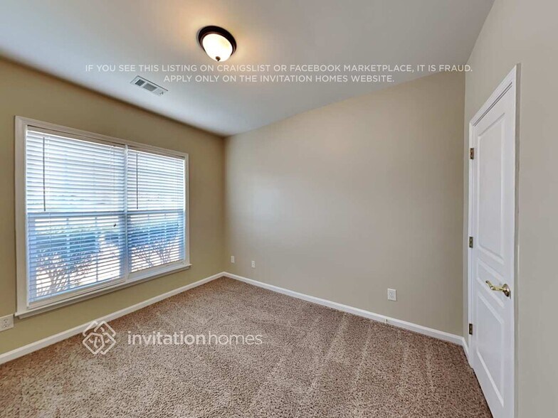 Building Photo - 6645 Shadwell Ct