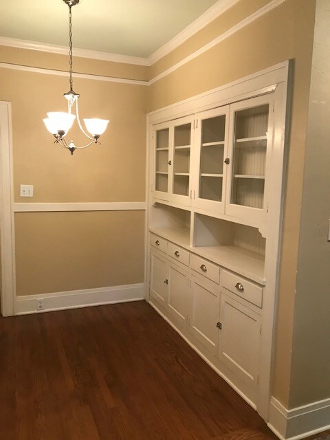 Building Photo - 1052 Magnolia Curve