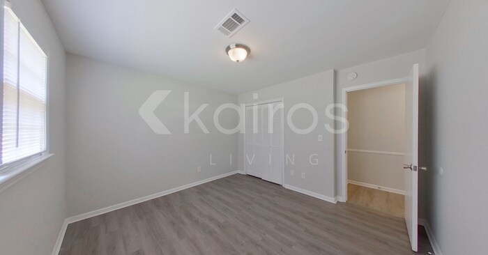 Building Photo - 6922 43rd St