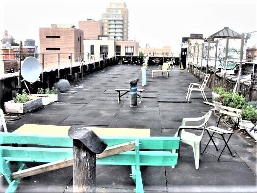 Primary Photo - 132 N 5th St