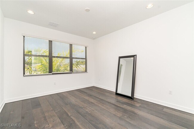 Building Photo - 20115 Camellia Crosse Ln